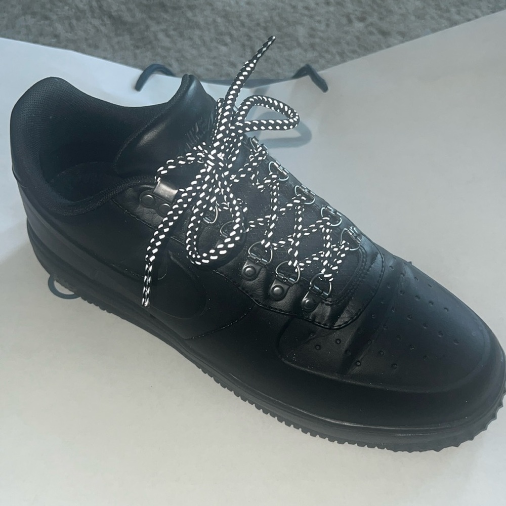 Nike boots